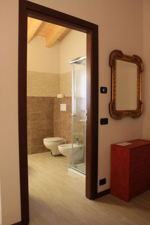 Villa Cascina Bosco Gerolo Rivergaro Habitación foto