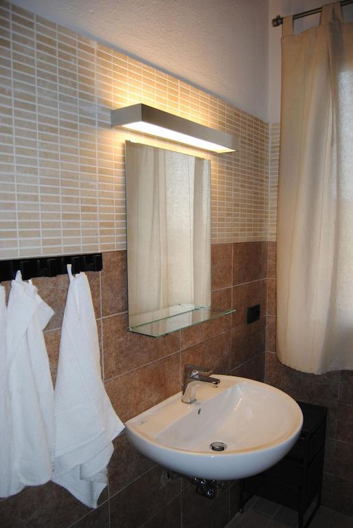 Villa Cascina Bosco Gerolo Rivergaro Habitación foto